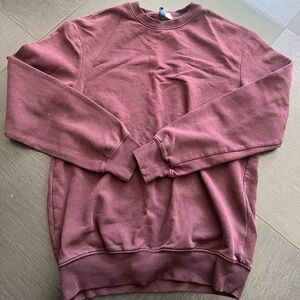 H&M maroon crewneck